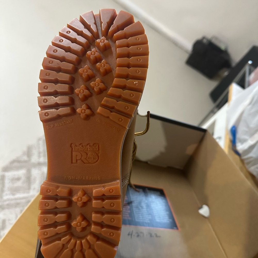 Timberland PRO Men's Tan Leather Boots - Picture 2 of 10